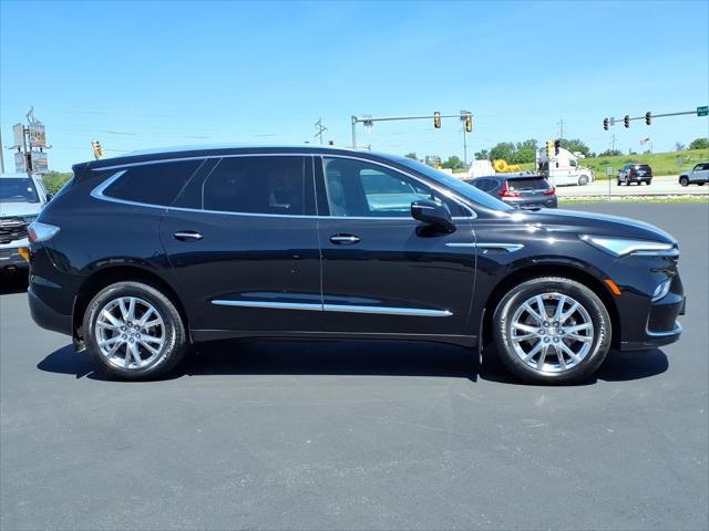2023 Buick Enclave Essence FWD