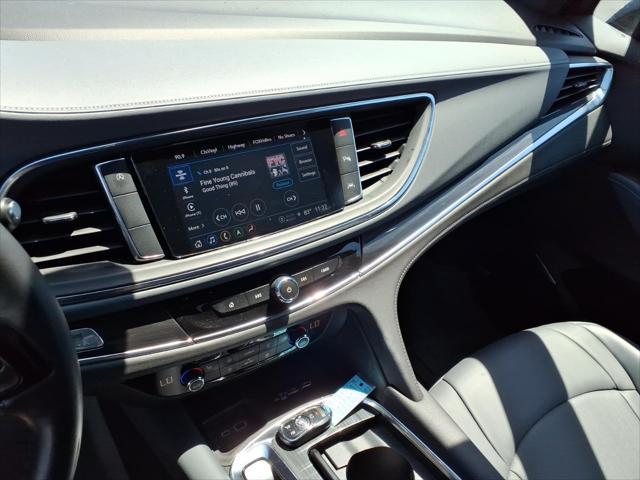 2023 Buick Enclave Essence FWD