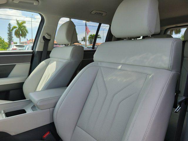 2025 Hyundai Santa Fe Hybrid SEL
