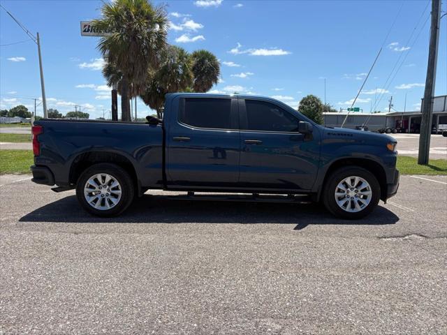 2022 Chevrolet Silverado 1500 2WD Crew Cab Short Bed Custom