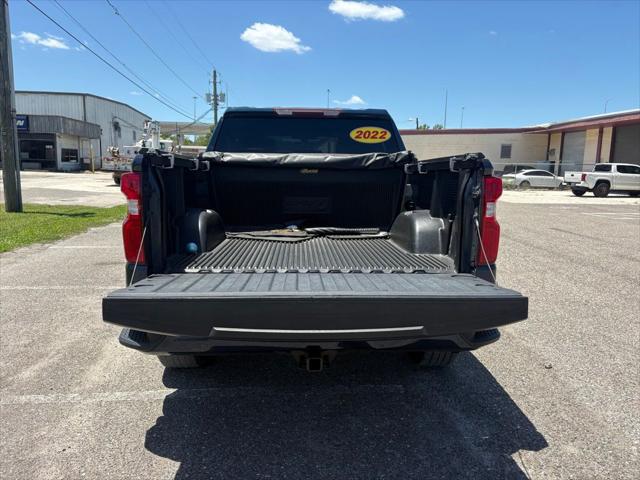 2022 Chevrolet Silverado 1500 2WD Crew Cab Short Bed Custom