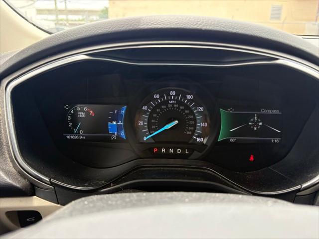2020 Ford Fusion SE