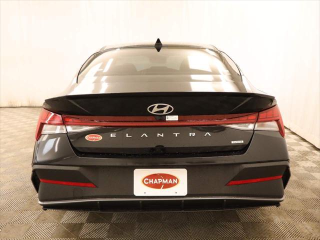 2025 Hyundai Elantra Hybrid SEL Sport