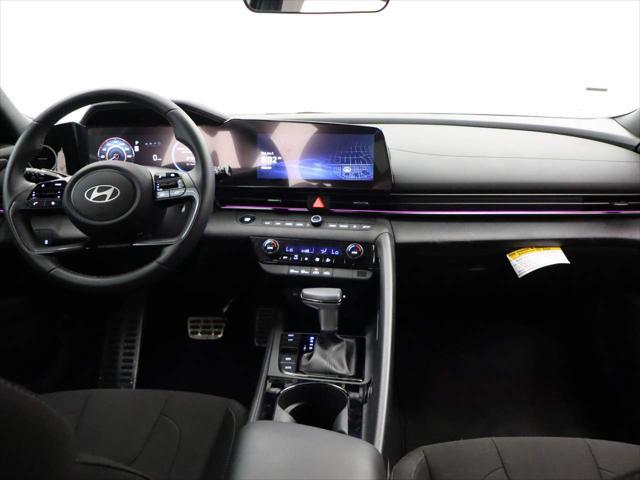 2025 Hyundai Elantra Hybrid SEL Sport