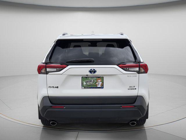 2024 Toyota RAV4 Hybrid XLE