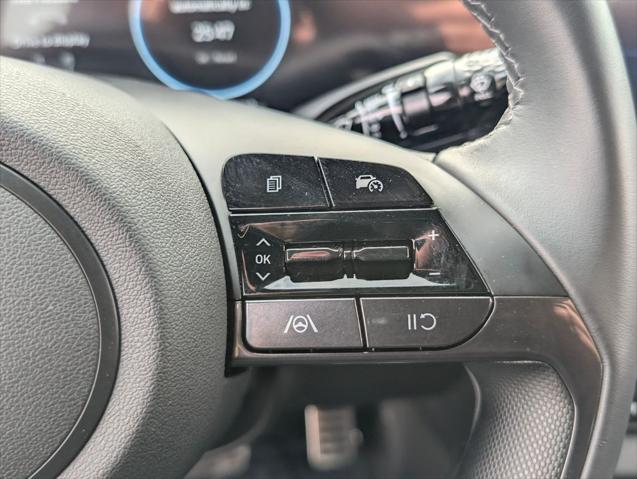 2025 Hyundai Elantra Hybrid SEL Sport