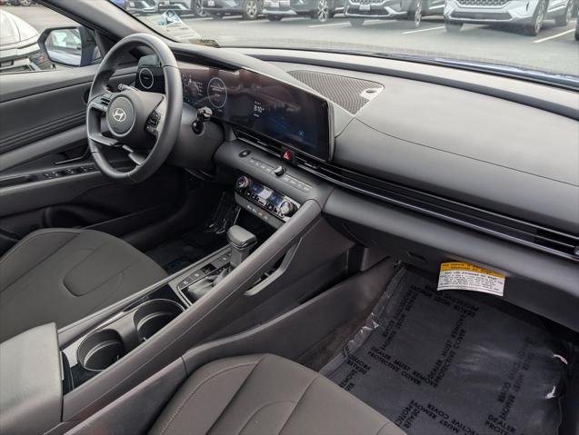 2025 Hyundai Elantra Hybrid SEL Sport