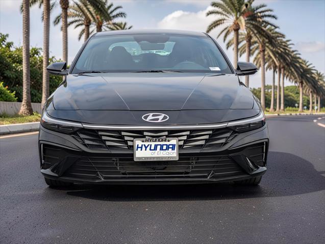 2025 Hyundai Elantra Hybrid SEL Sport