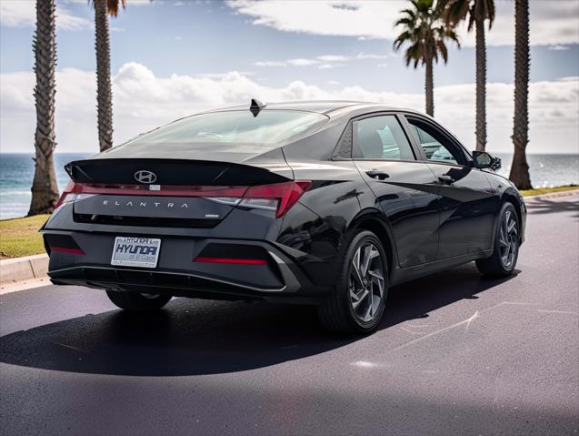 2025 Hyundai Elantra Hybrid SEL Sport
