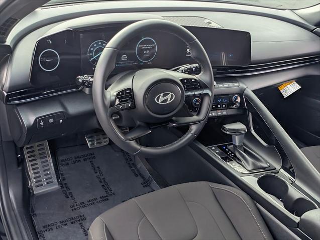 2025 Hyundai Elantra Hybrid SEL Sport
