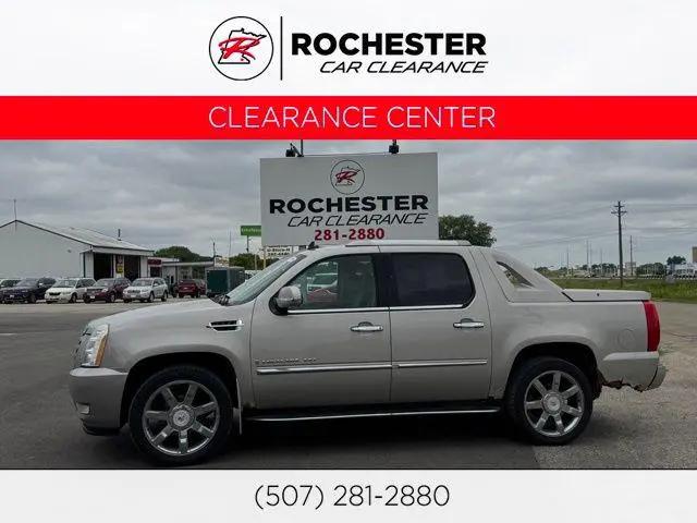 2008 Cadillac Escalade EXT Base for sale in Rochester, MN