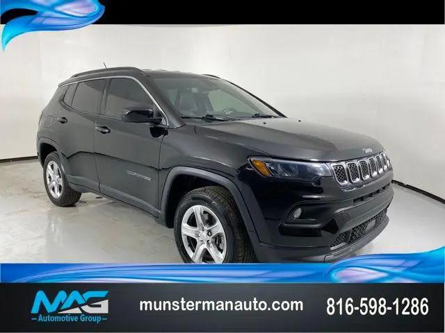 2023 Jeep Compass Latitude 4x4 for sale in Blue Springs, MO