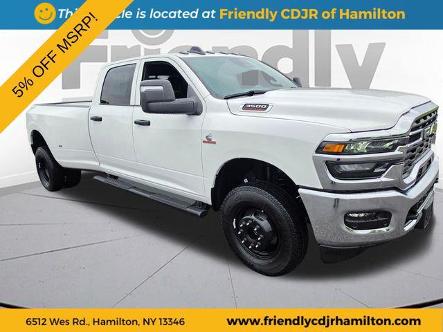 2026 RAM Ram 3500 RAM 3500 TRADESMAN CREW CAB 4X4 8 BOX
