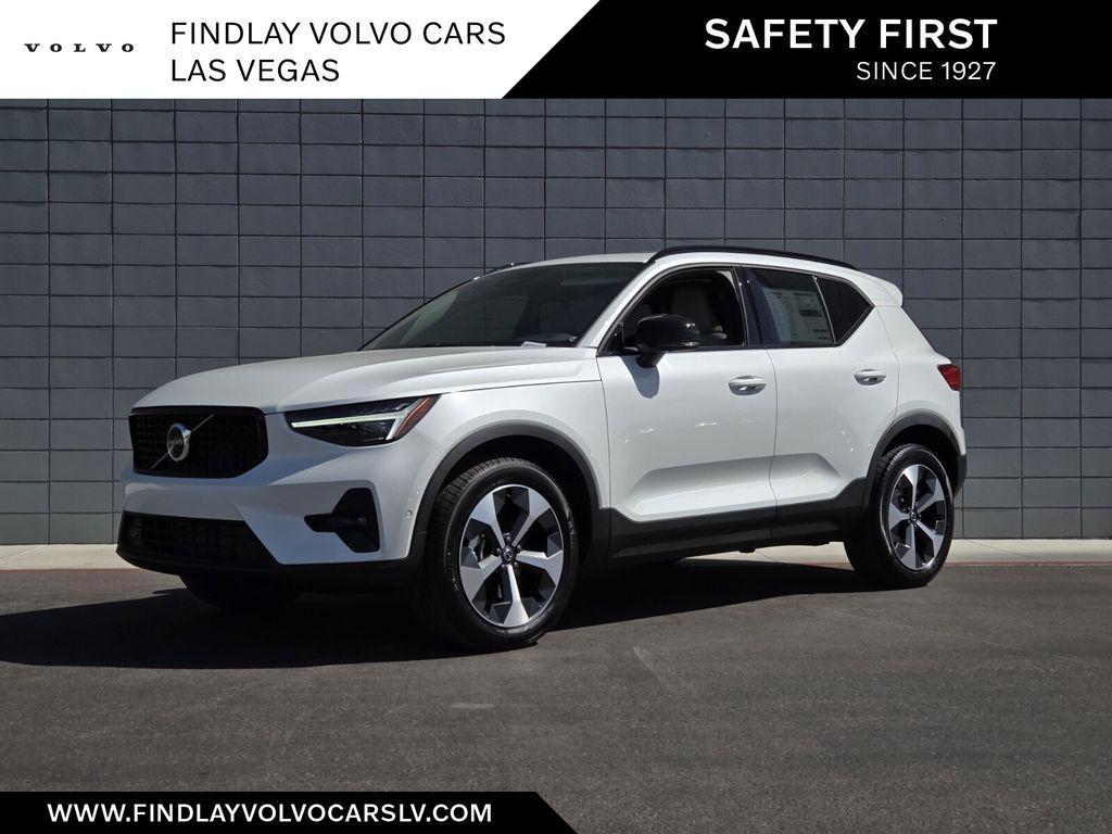 2026 Volvo XC40