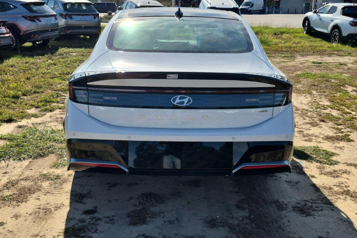 New 2026 White Hyundai Limited image 6