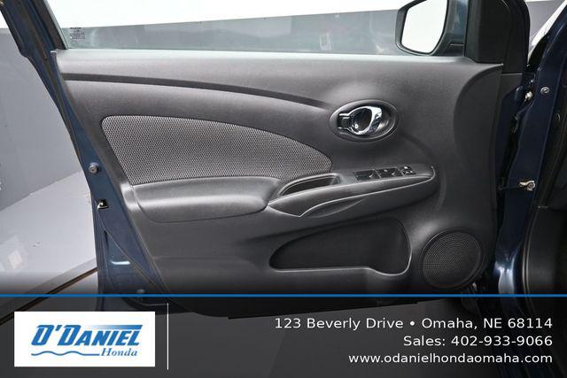 2015 Nissan Versa 1.6 SV