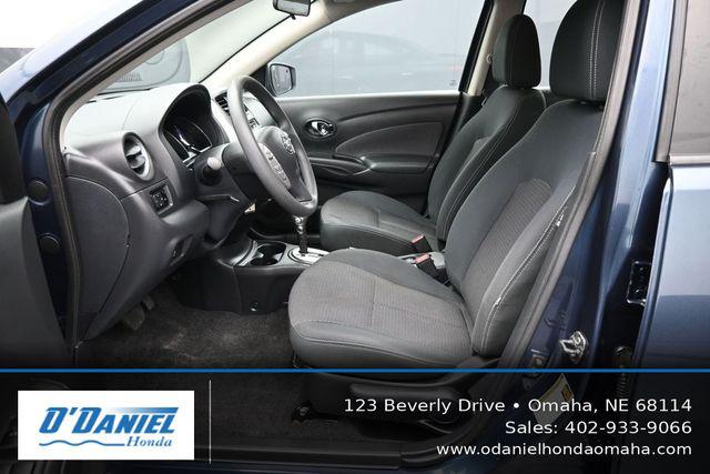 2015 Nissan Versa 1.6 SV