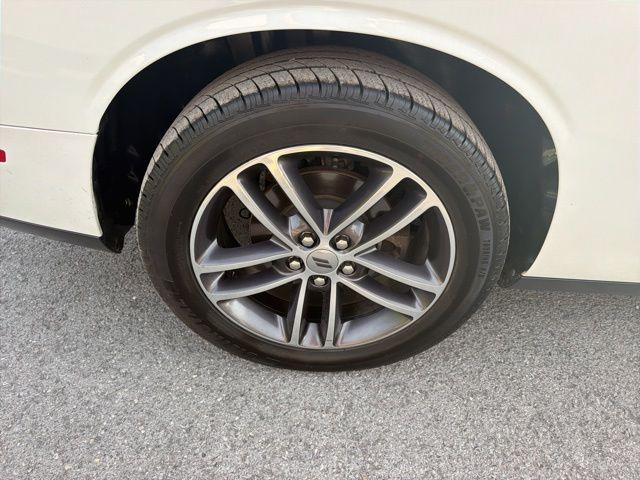 2019 Dodge Challenger SXT AWD