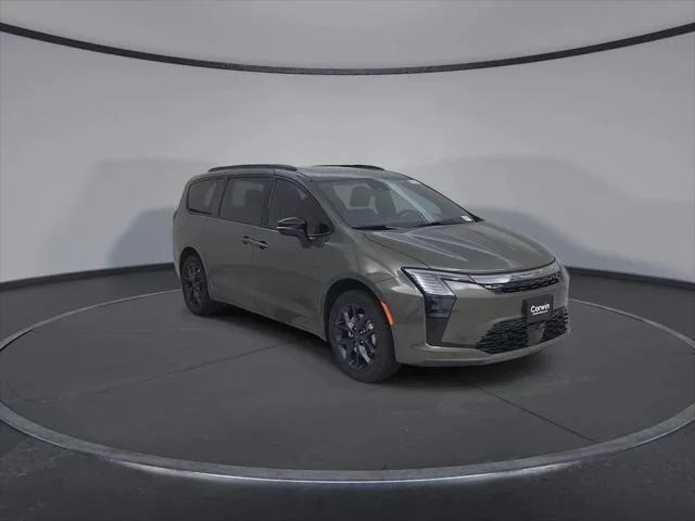 2027 Chrysler Pacifica Limited AWD