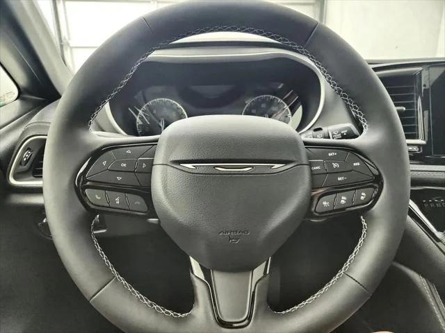 2027 Chrysler Pacifica Limited AWD