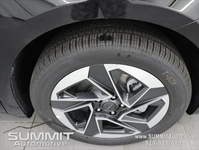 2027 Chrysler Pacifica PACIFICA LIMITED AWD