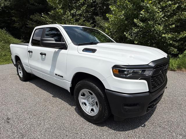 2026 Ram 1500 Tradesman Quad Cab 4x4 64 Box