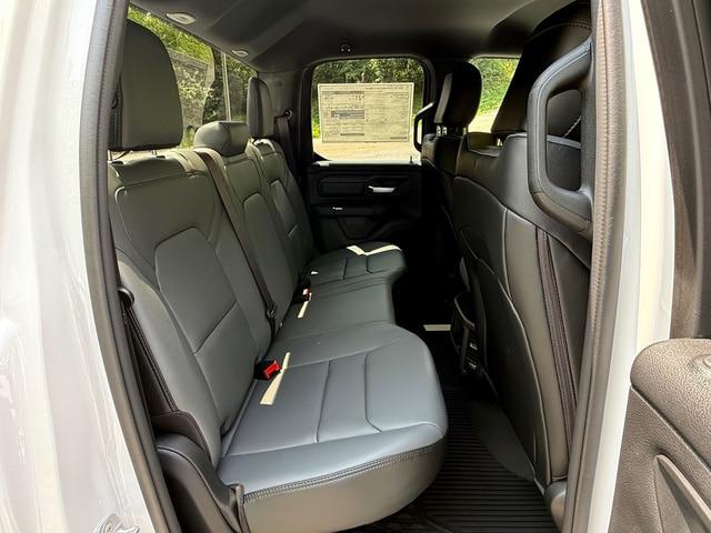 2026 Ram 1500 Tradesman Quad Cab 4x4 64 Box