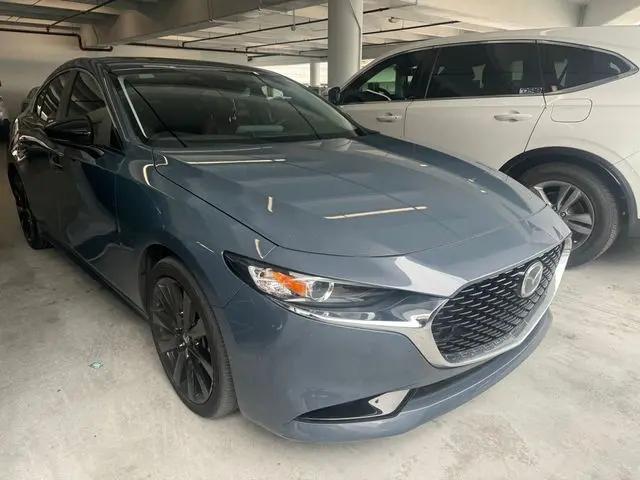 2022 Mazda Mazda3 Carbon Edition