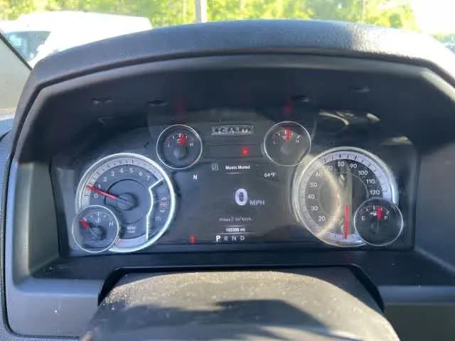 2022 Ram 1500 Classic Warlock Quad Cab 4x4 6'4" Box