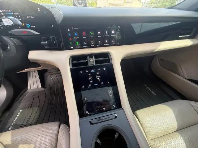 2021 Porsche Taycan Taycan