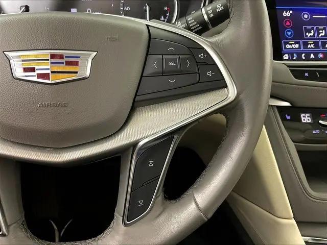 2023 Cadillac XT5 FWD Premium Luxury