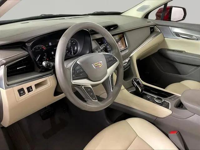 2023 Cadillac XT5 FWD Premium Luxury