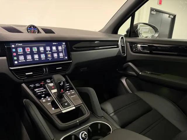 2023 Porsche Cayenne Cayenne