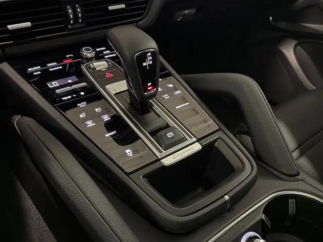 2023 Porsche Cayenne Cayenne