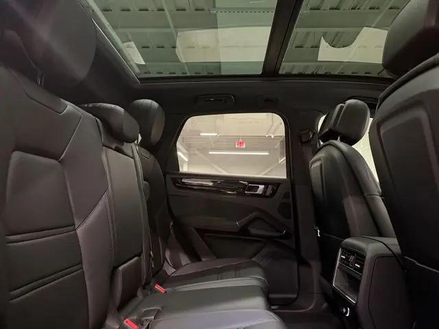 2023 Porsche Cayenne Cayenne