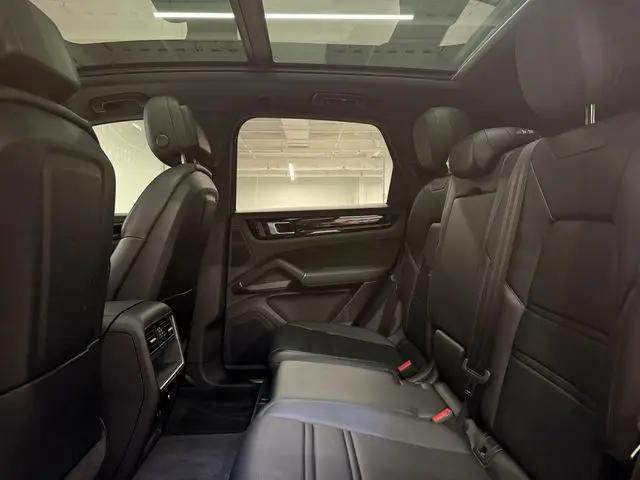 2023 Porsche Cayenne Cayenne