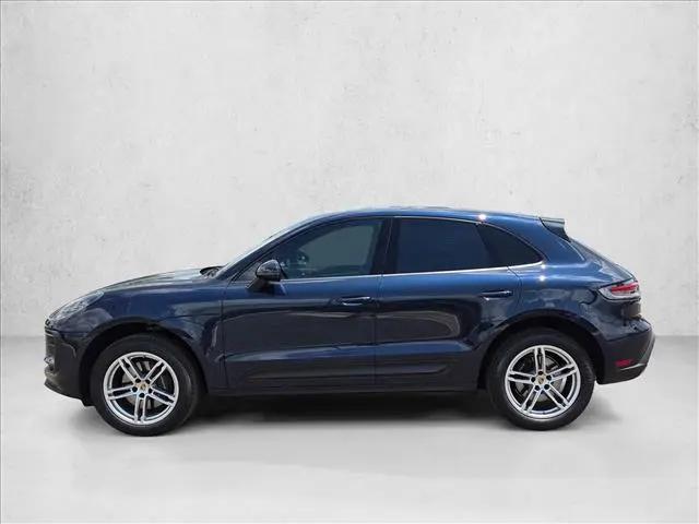 2022 Porsche Macan Macan