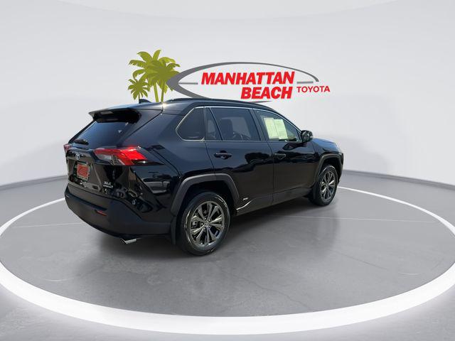 2023 Toyota RAV4 Hybrid XLE Premium