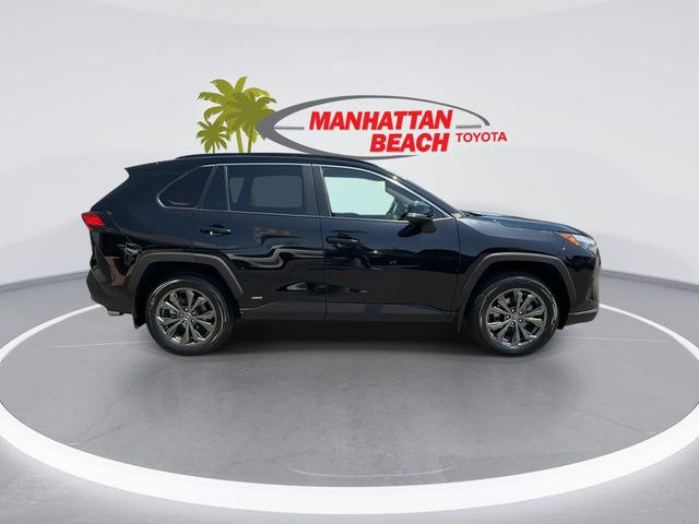 2023 Toyota RAV4 Hybrid XLE Premium