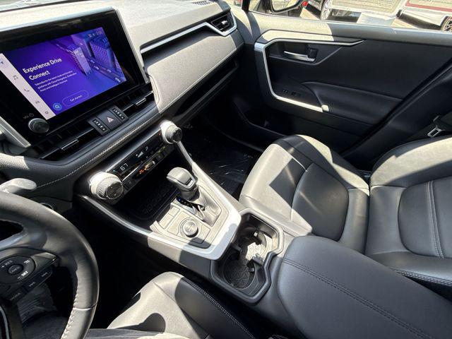 2023 Toyota RAV4 Hybrid XLE Premium