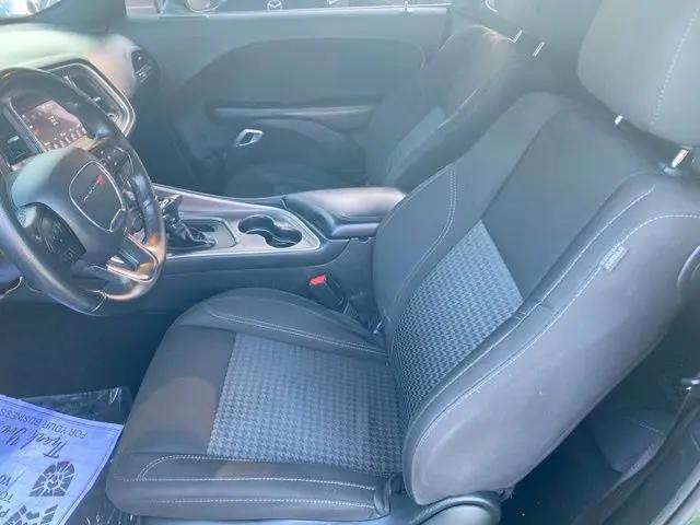 2021 Dodge Challenger SXT