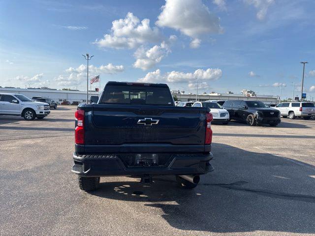 2022 Chevrolet Silverado 2500HD 4WD Crew Cab Standard Bed LT