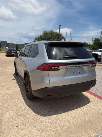 2026 Toyota Grand Highlander Unknown