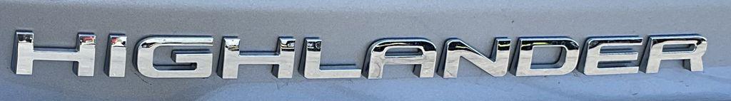 2024 Toyota Highlander Platinum