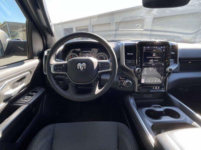 2025 Ram 1500 Big Horn Crew Cab 4x4 64 Box