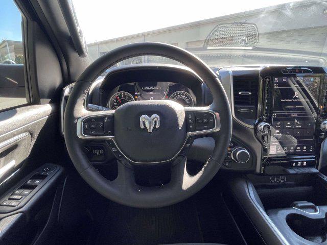 2025 Ram 1500 Big Horn Crew Cab 4x4 64 Box