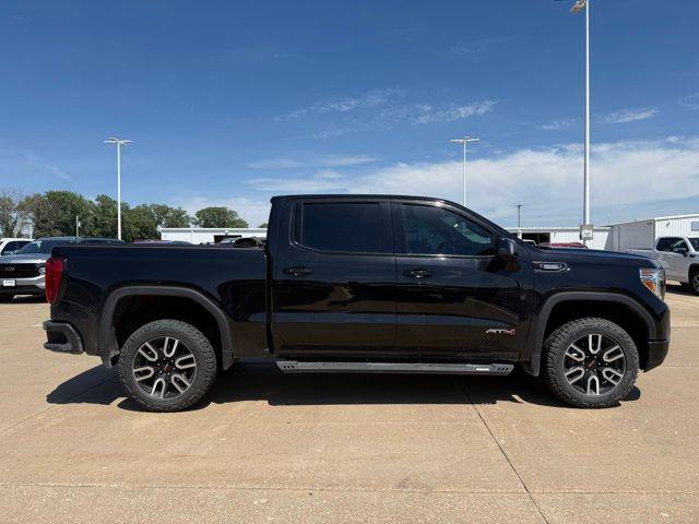 2021 GMC Sierra 1500 4WD Crew Cab Short Box AT4