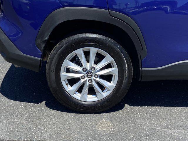 2025 Toyota Corolla Cross LE