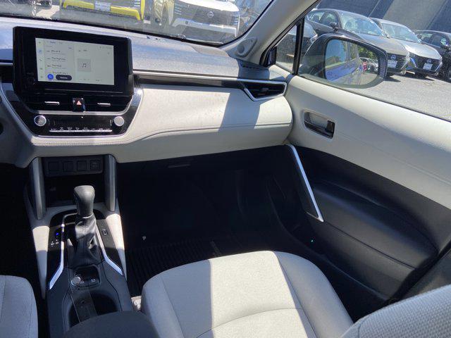 2025 Toyota Corolla Cross LE