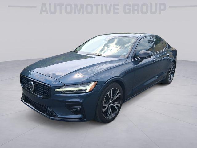 2024 Volvo S60 B5 Core Dark Theme for sale in Charlottesville, VA